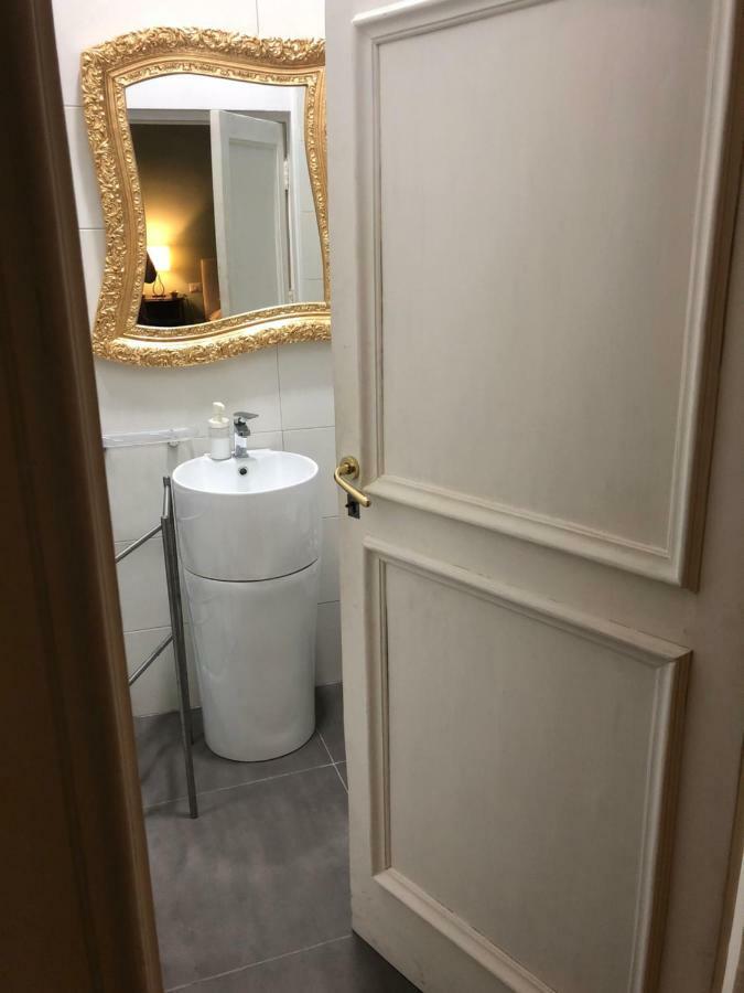 Duomo184 Apartment Napoli Ngoại thất bức ảnh